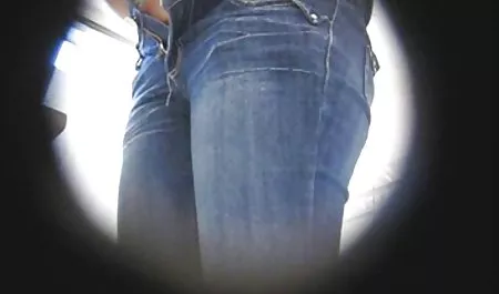 હું પડશે ટ્રેન તમારા ગર્દભ વધુ અને વધુ રમકડાં ભારતીય જુવાન ગાંડ