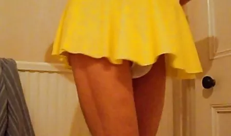 દરેક યુવાન કાળા પોર્ન સાથે યુવાન બહેન માન્સ ડ્રીમ છોકરી સફેદ