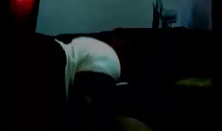 નીચે આ યુવાન પોર્ન વીડિયો ઉપાય અજમાવો