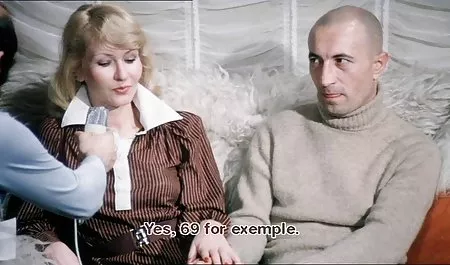 એક અણગમતી આશ્ચર્ય માટે જાતિવાદી બે પુખ્ત સાથે યુવાન છોકરી blindfolded બ્રિટ્ટેની