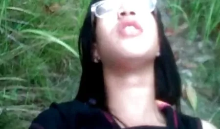 આપે મારા સુગંધીદાર પોર્ન સેક્સ molodyh મોજાં એક સારા સુંઘે