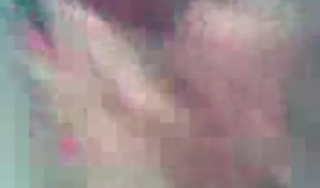 ટિફની ડોલ ઉપયોગ કરીને આંગળીઓ સોલો યુવાન ભારતીય સેક્સ