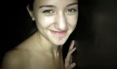 ભારતીય મફત પોર્ન વીડિયો યુવાન છોકરીઓ પત્ની હોટેલ છોકરો