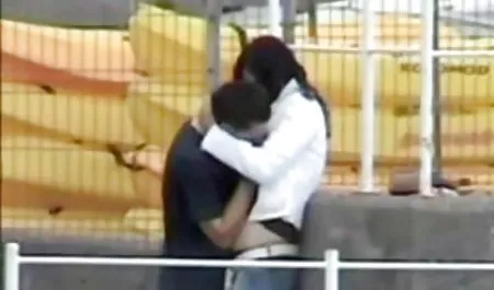 શ્રીમતી ધાક - porno યુવાન ઓનલાઇન મફત પસંદ