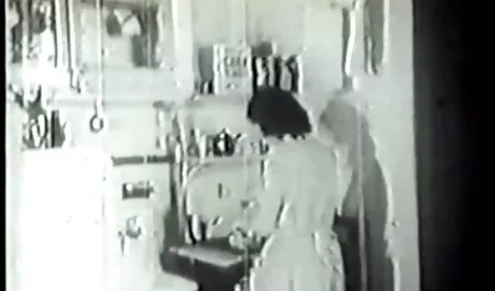 નાના sexhomemade સ્તનો થોડી બોબલા વાળી moans તરીકે તે fucked નહીં