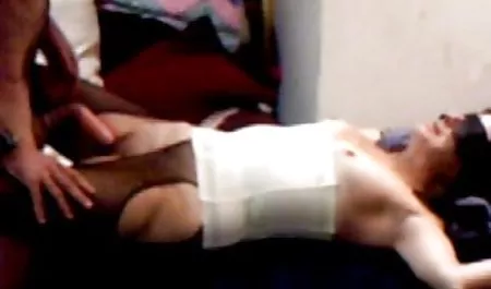 વિકૃત વાળ નગ્ન યુવાન છોકરીઓ વાળી કિશોર કે કિશોરી અપરિપક્વ રમકડાં તેના Unshaven ભોસ ચુત