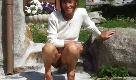 એક દંપતિ સાથે વાહિયાત વૃદ્ધ શ્રિલંકા