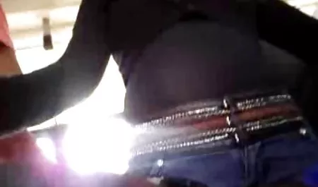 દ પામેલા ઉર્ફ Sodo ગાંડ જુવાન રેડવાની એક સોનેરી 1981