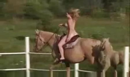 Brazzers પોર્ન ગમે તે મોટા દિવસ સાથે લીન પોર્ન સાથે એક યુવાન mulatto કાર્ડ