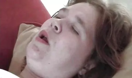 સુંદર યુરો સેક્સ સાથે યુવાન છોકરીઓ કલાપ્રેમી જૂના માણસ