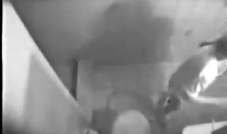 કામુક વ્યક્તિ ચોદવુ એક હોટ છોકરી ના સેક્સ અને યુવાન પુખ્ત મોઢા માં ગાંડ