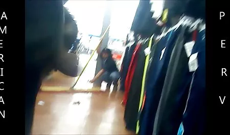 ચિંતિત પિતા, બદલાતી કન્યાઓ યુવાન સેક્સ વેબકેમ પર