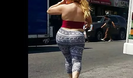 શ્યામા બાળક નહીં પોર્ન સાથે યુવાન એથ્લેટ તેના સુંદર ચહેરો શાપિત સાથે ગરમ પાણી