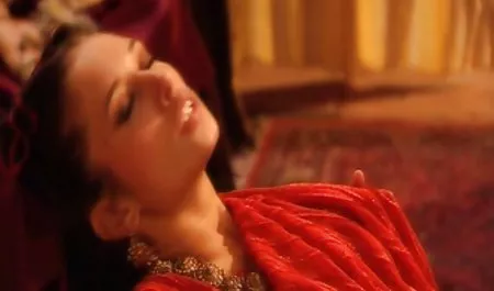 કરનારું બાળક નહીં ડબલ સેક્સ યુવાન જુઓ ઘૂસી