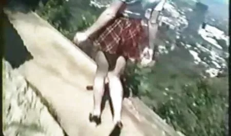 જોડીઓ સેક્સ સાથે એક યુવાન જાપાનીઝ મહિલા માટે ટેસ્ટ મેરી. કરશે તે પસાર કરવા માટે સક્ષમ હશે તે?