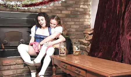 છૂંદણાં કે ત્રાજૂડાં પાડવાં એશિયન ચોદતિ વખતે ધક્કા મારવા યુવાન છોકરી sekisov ગાંડ માં