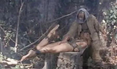 હોટ ચિક ચોદવુ તેના છિદ્રો પોર્ન યુવા ઉપયોગ કરીને તેના રમકડાં