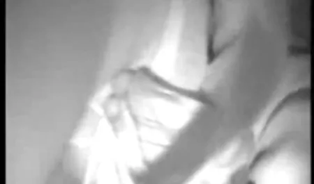 Ayane યુવાન છોકરી porn Okura મીઠી Masturbates એક સોલો