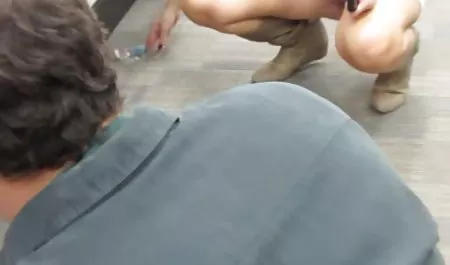 સોનેરી બ્યૂટી gjhyj cnfhst બી vjkjlst મેગન Mathews sucks રસદાર ચોદવુ