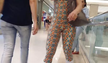 કાળા વાળ વાળી છોકરી જુઓ સેક્સ સાથે યુવાન છોકરીઓ પૂલ દ્વારા નહીં સેક્સ અને સેક્સ પર ડિંટ્ડી