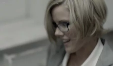 આ હોટેલ છે વિકૃત - યુવાન વાહિયાત સંપૂર્ણ ફ્રેન્ચ ફિલ્મ 1978