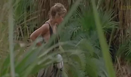 હોટ મમ્મી મારે તને ચોદવિ છે જુલિયા એન સેક્સ પર એક purnomohadi બ્રોડવે સ્ટેજ!