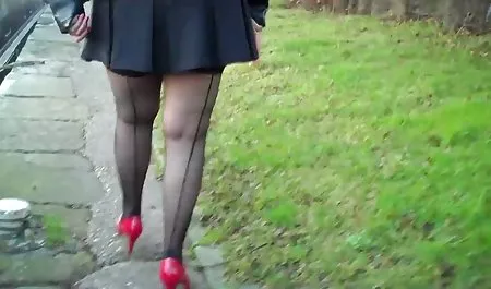 સારા બેન માંથી ગુદા મૈથુન સાથે યુવાન છોકરીઓ મેલની