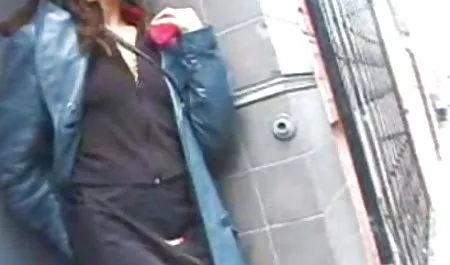 પ્રેમીઓ સેક્સી લેસ્બિયન્સ દરેક અન્ય છોકરી નું સેક્સ સાથે યુવાન porn મુઠ મારવુ