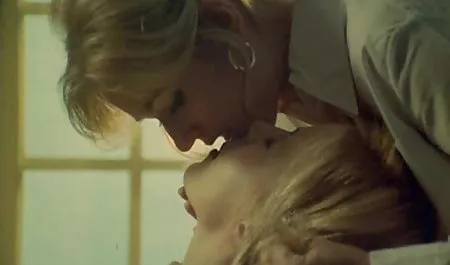 વાળ વાળુ ભોસ ચુત ટેસ પોર્ન સાથે યુવાન સ્ત્રી વિદ્યાર્થીઓ મોર્ગન છોકરી ના મોઢા માં નાખી