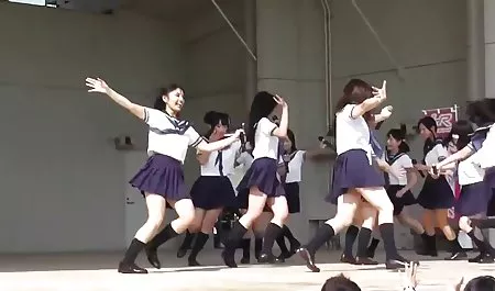 - શૃંગારિક પોર્ન સાથે યુવાન ચિની સ્ત્રીઓ નૃત્ય સંગ્રહ ભાગ 4