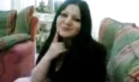 Davina હોટ Sluts ડેવિસ અને પોર્ન વિશે યુવાન હેડલી શેર એક વિશાળ સહયોગ