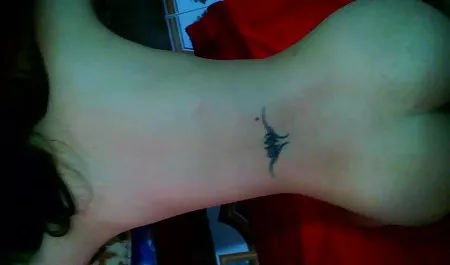 છોકરી સાથે ધવડાવતી સેક્સ માટે યુવાન લોકો ડિંટ્ડી