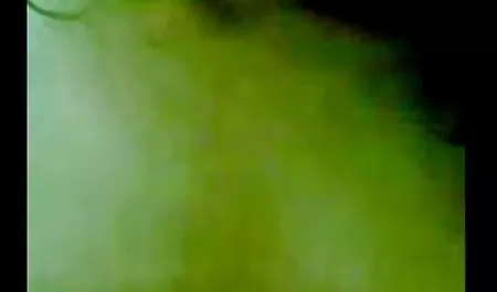 ભવ્ય કિશોર કે કિશોરી ચોદવુ જુવાન ઓલિવીયા Masturbates