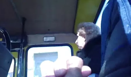 યુવાન દંપતિ વેબકેમ પોર્ન સંપૂર્ણ યુવાન પર