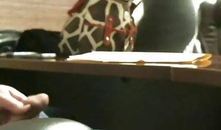 અબનૂસ જેવું કાળું નર્સ ક્લાઉડિયા સુપર પોર્ન યુવાન