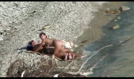 પીંકી જૂન - ગુલાબી શૃંગારિક યુવાન નકલી લોડો તેના ચુસ્ત ભોસ ચુત